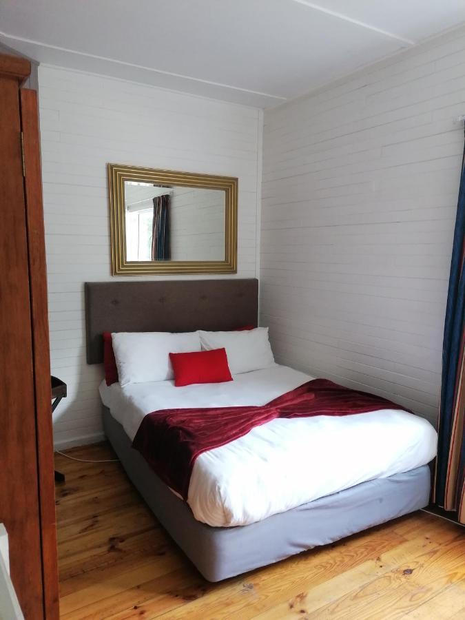 Knysna N2 Lodge Extérieur photo