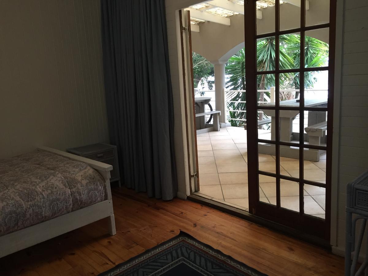 Knysna N2 Lodge Extérieur photo